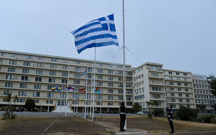 Πρόταση για επίλυση του θέματος των μετεγγραφών φοιτητών που είναι αδέλφια σπουδαστών σε παραγωγικές σχολές των Ενόπλων Δυνάμεων