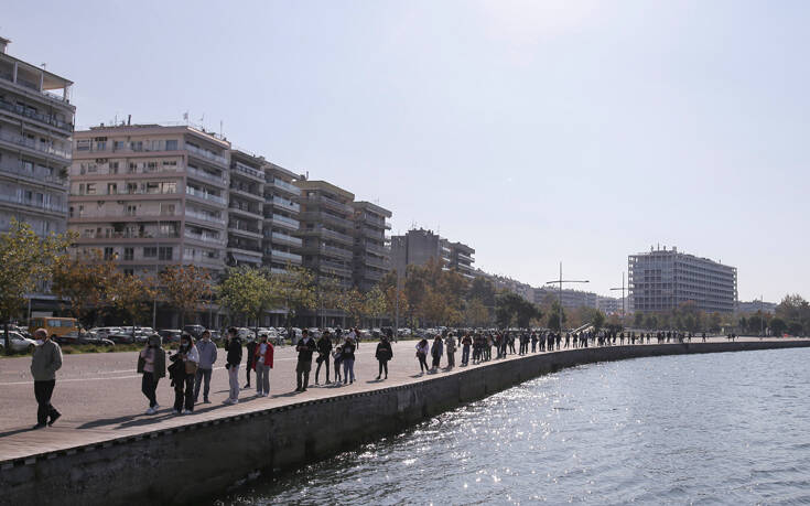 Κρούσματα στη Θεσσαλονίκη: Περισσότερα από 50 τα θετικά τεστ από τα 1.100 που έχουν γίνει μέχρι στιγμής