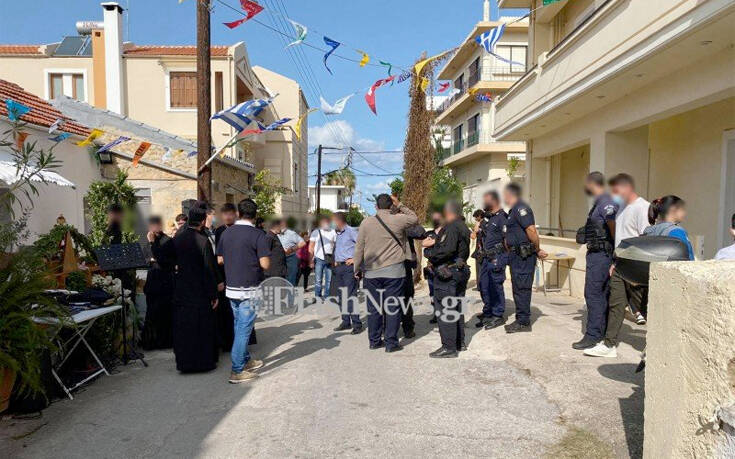 Χανιά: Ένταση σε εκκλησάκι λόγω συνωστισμού και έλλειψης μέτρων κατά του κορονοϊού