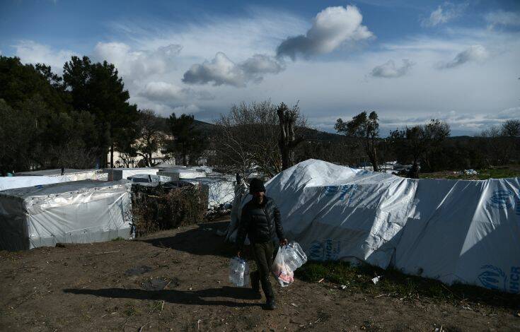 Χίος: Καθαρισμός του ΚΥΤ της ΒΙΑΛ από συνεργεία του Δήμου