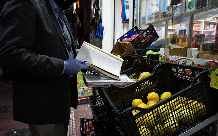Έλεγχοι, πρόστιμα και προσαγωγές στην περιοχή του Άγιου Παντελεήμονα: Σαφάρι από Περιφέρεια Αττικής και της ΕΛΑΣ