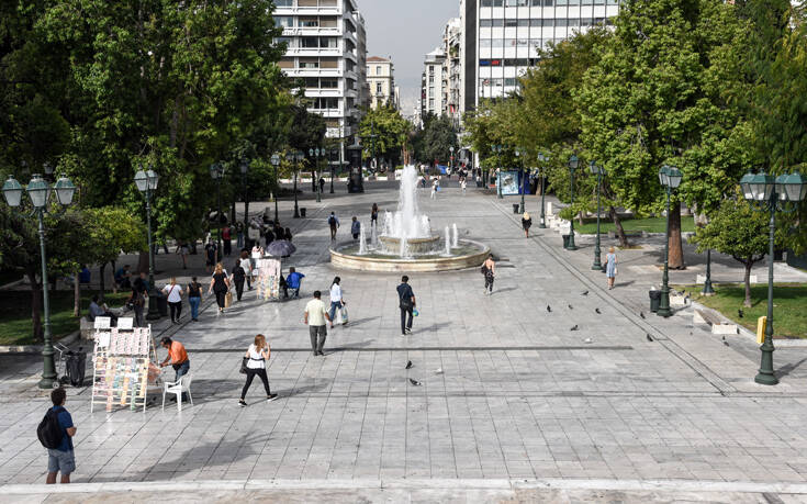 Πόσα είναι τα ενεργά κρούσματα στη χώρα αυτήν την στιγμή