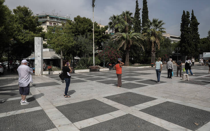 Έκτακτα περιοριστικά μέτρα σε Αχαΐα και Ιωάννινα λόγω κορονοϊού