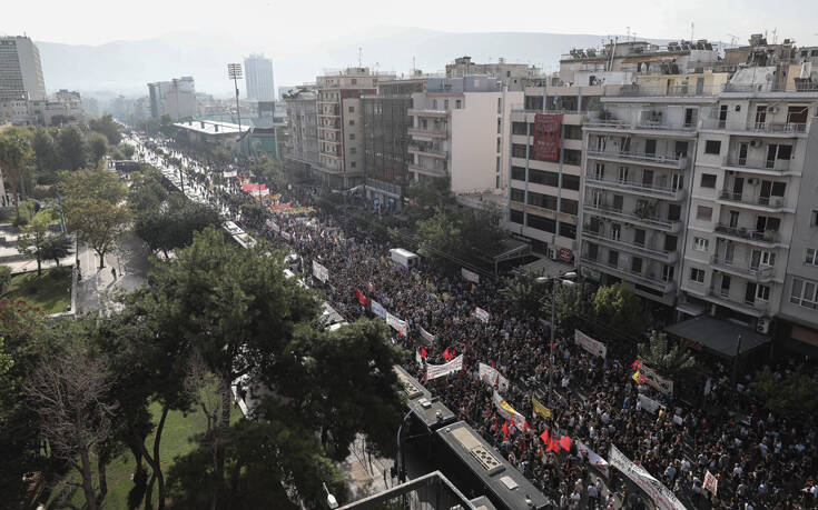 Σε εξέλιξη πορεία προς τη Βουλή