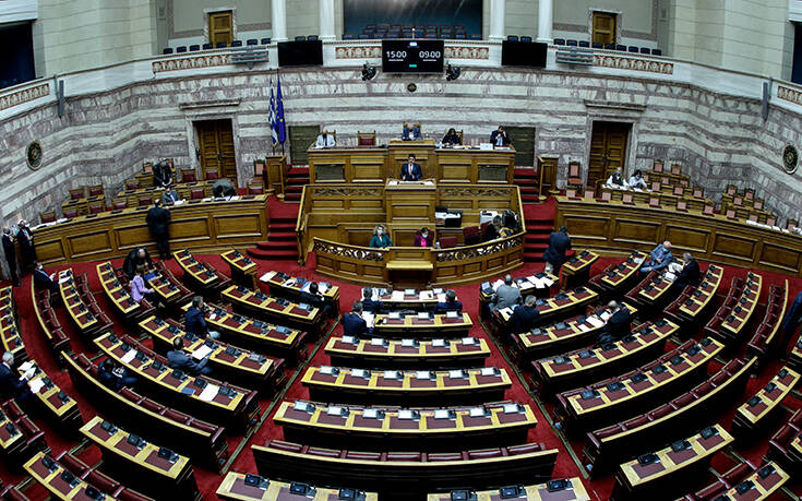 Ψηφίζεται απόψε με φανερή ονομαστική ψηφοφορία ο προϋπολογισμός