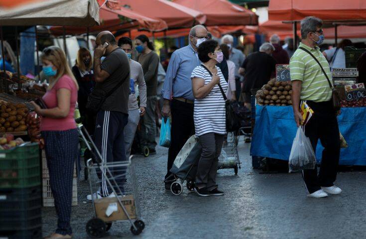 Πρώτη ημέρα εφαρμογής στην Αθήνα του μέτρου «μάσκα παντού»