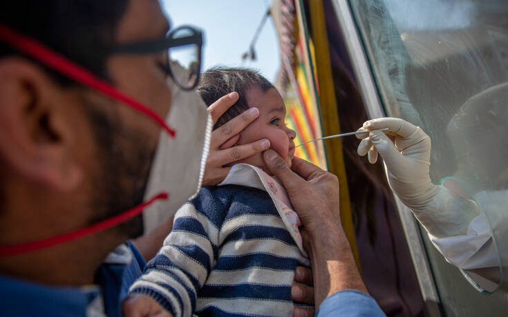 Θερίζει ο κορονοϊός στην Ινδία: 124.315 νεκροί στη χώρα &#8211; Στα 8,36 εκατ. τα κρούσματα