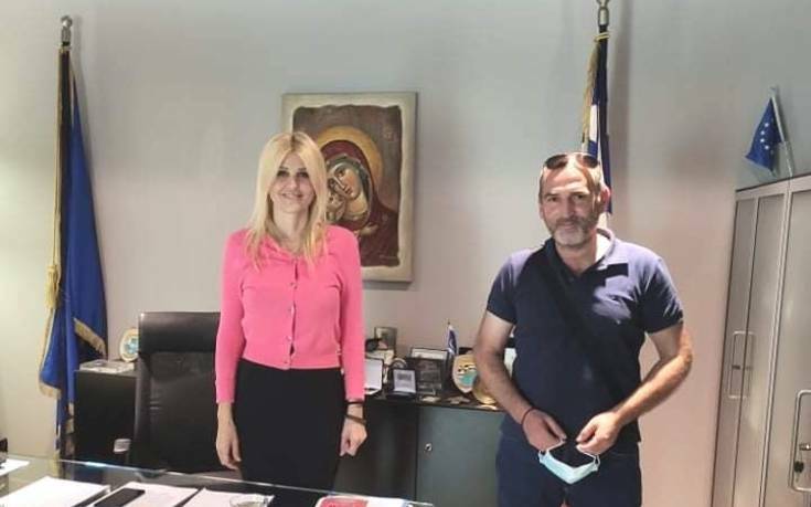 Συνάντηση της Έλενας Ράπτη με τον Πρόεδρο Λαϊκών Αγορών Μακεδονίας-Θεσσαλίας-Θράκης