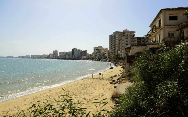Daily Express: Οι Τούρκοι «στήνουν» διπλωματικό επεισόδιο Λευκωσίας – Λονδίνου, χρησιμοποιώντας τον βασιλιά Κάρολο