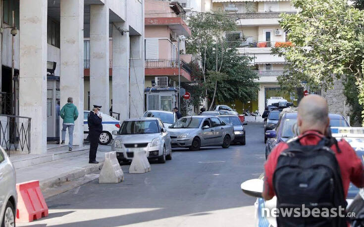 Εικόνες από τη ΓΑΔΑ που μεταφέρθηκαν Κασιδιάρης, Γερμενής, Ηλιόπουλος