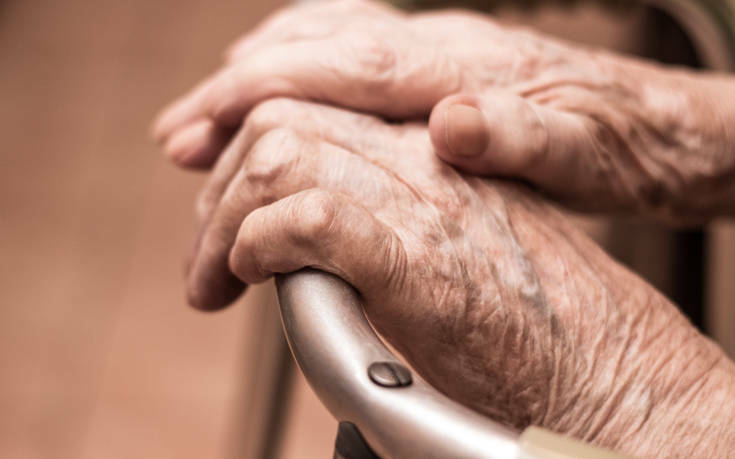 Ισπανία: Ξεκινά έρευνα για τους θανάτους ηλικιωμένων από κορονοϊό σε οίκους ευγηρίας