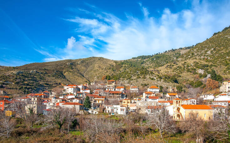 Το μυστικό χωριό της Εύβοιας σε κοντινή απόσταση από την Αττική