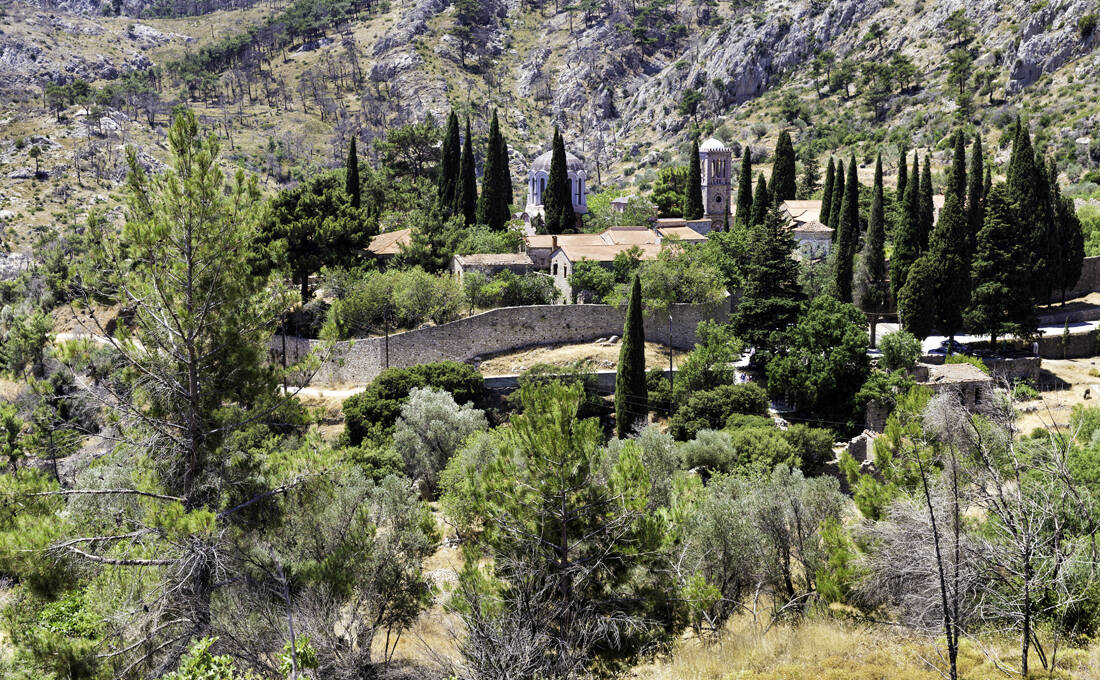 Το ιστορικό μοναστήρι της Χίου, ένα από τα πιο πλούσια και φημισμένα του Αιγαίου