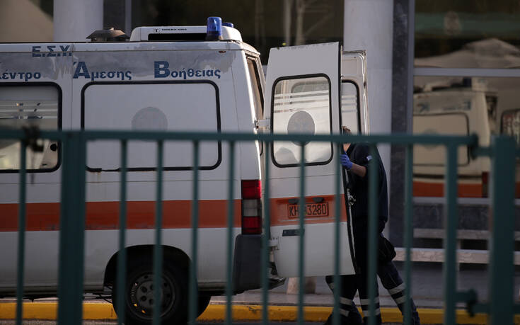 Στα όριά τους τα νοσοκομεία στη Θεσσαλονίκη: «Δεν υπάρχουν λόγια για να περιγραφεί η κατάσταση»