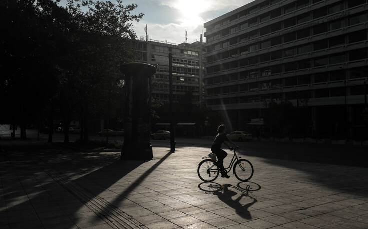 Πόσα είναι τα ενεργά κρούσματα στην Αττική