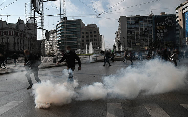 Πολυτεχνείο: Ένταση σε Καισαριανή, Σεπόλια και Σταθμό Λαρίσης &#8211; Ελεύθεροι οι επτά από την Πανεπιστημίου