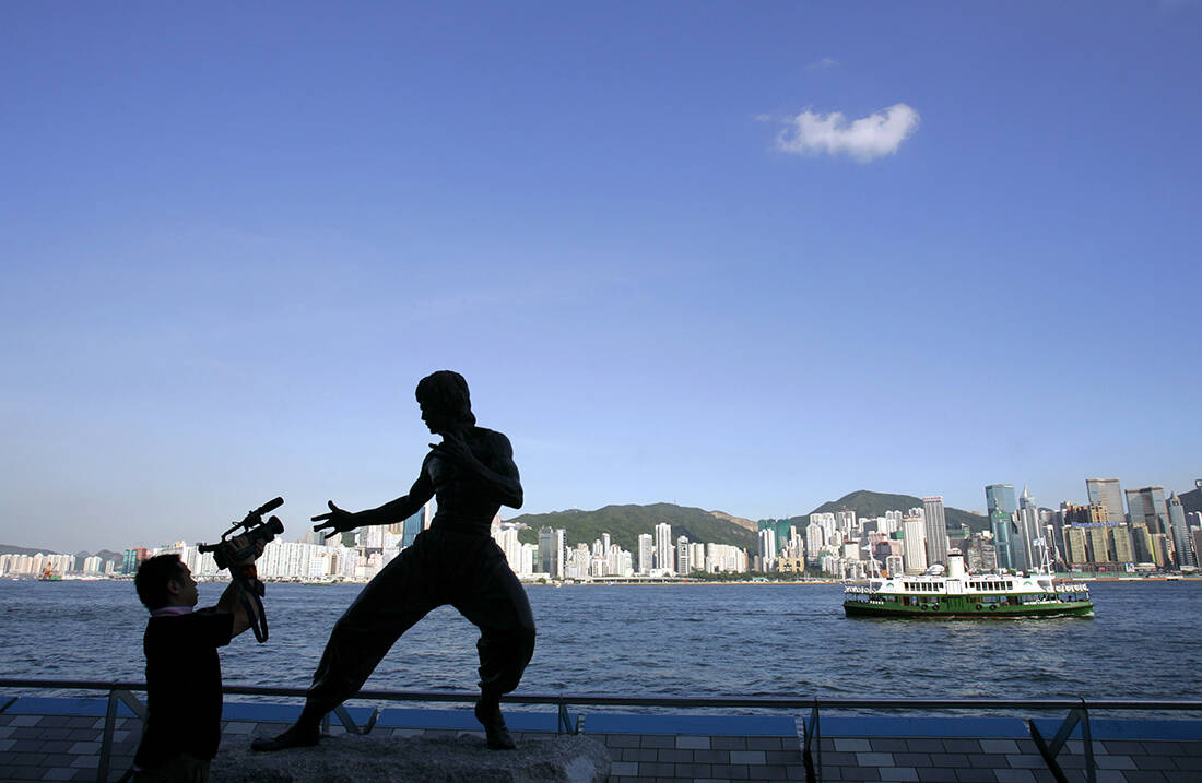 Πώς πέθανε ο Μπρους Λι: Η πραγματικότητα πίσω από τις θεωρίες 1 AP 06072004660