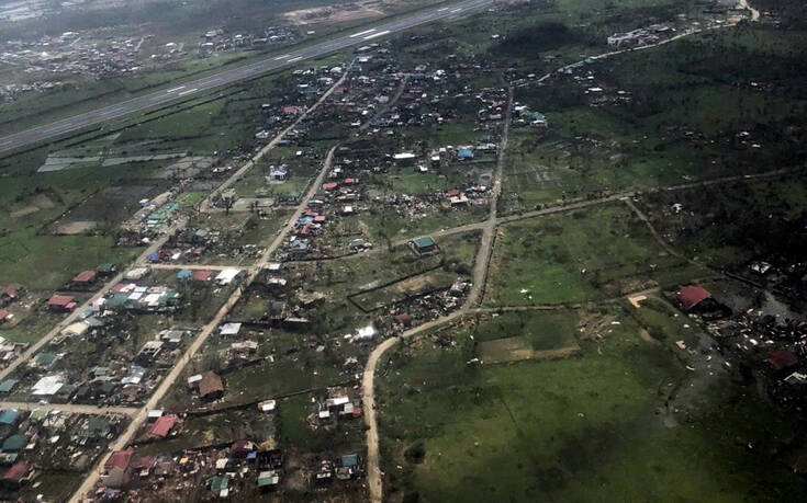 Φονικό το πέρασμα του τυφώνα Γκόνι από τις Φιλιππίνες- Τουλάχιστον 16 οι νεκροί