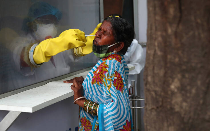 Δραματική η κατάσταση με τον κορονοϊό στην Ινδία &#8211; Οι ΜΕΘ είναι γεμάτες και η πανδημία εξαπλώνεται ραγδαία