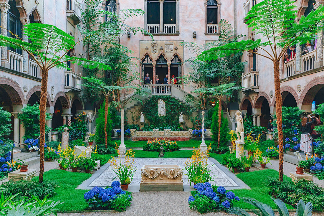 shutterstock 1307197735