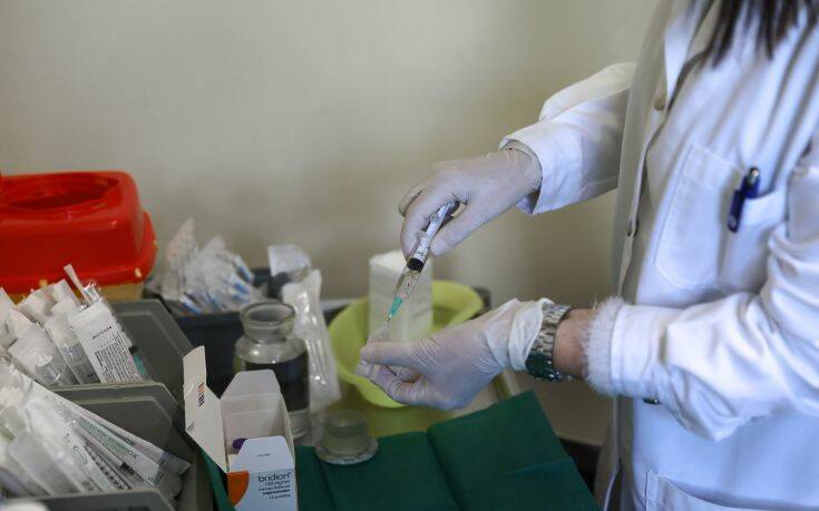 Ξεκινάει σήμερα από την Κρήτη ο εμβολιασμός πολιτών σε απομακρυσμένες περιοχές