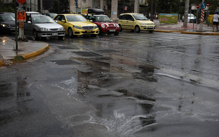 Τι πρέπει να προσέχουμε όταν οδηγούμε με κακοκαιρία