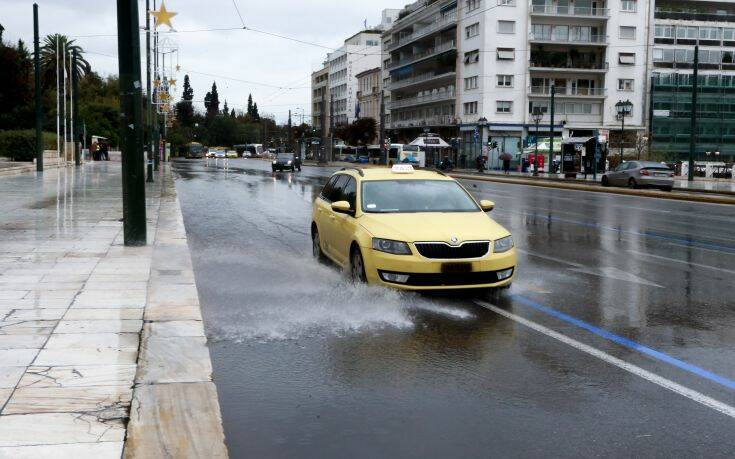 Κλειστοί δρόμοι λόγω της κακοκαιρίας