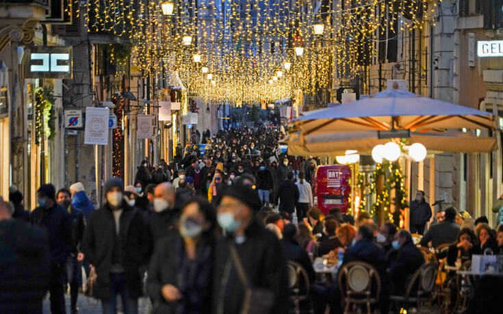 Ιταλία: Μαύρα Χριστούγεννα με 459 θανάτους από τον κορονοϊό και 19.037 νέα κρούσματα