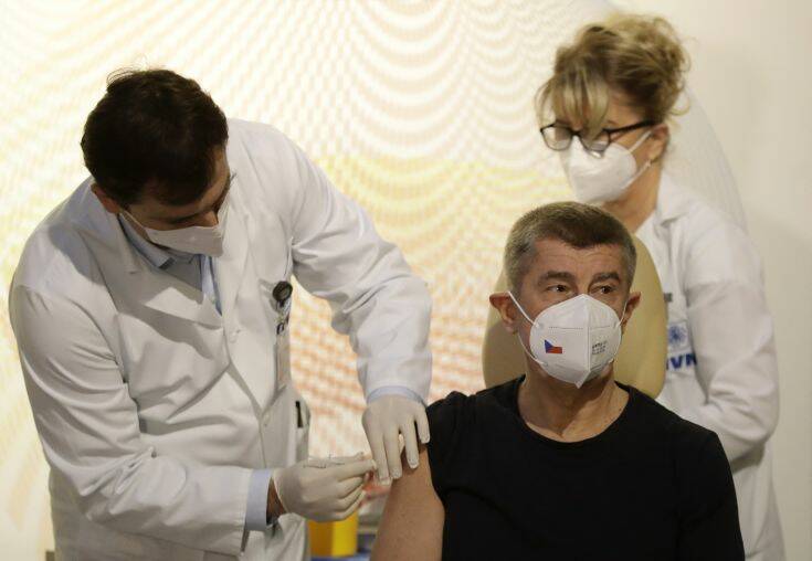 Ξεκίνησε ο εμβολιασμός στην Τσεχία με τον πρωθυπουργό της χώρας
