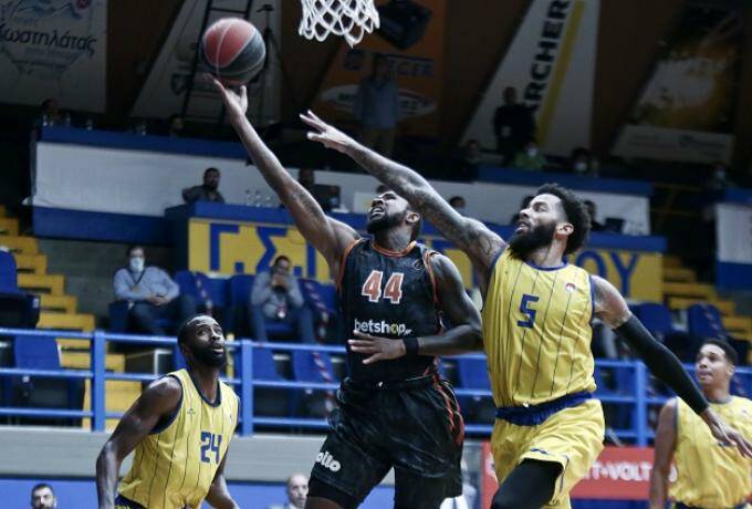 Basket League: Δυνατά ματς σε Πάτρα και Θεσσαλονίκη