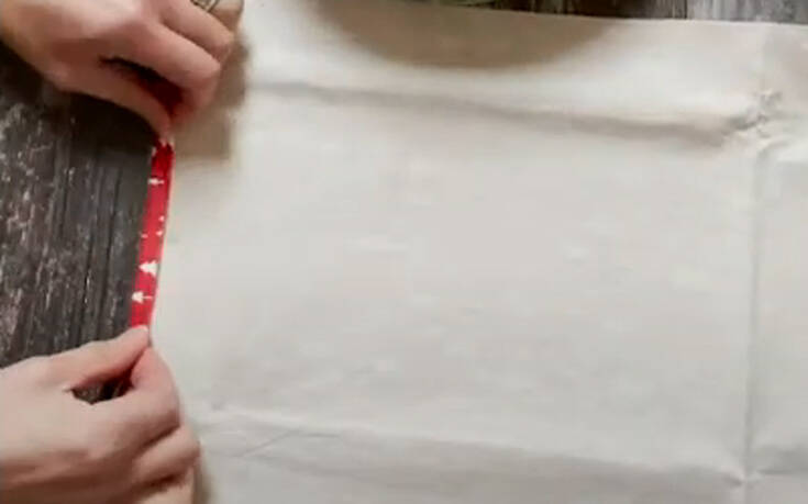 Έξυπνα κόλπα για το τύλιγμα των δώρων από έναν επαγγελματία