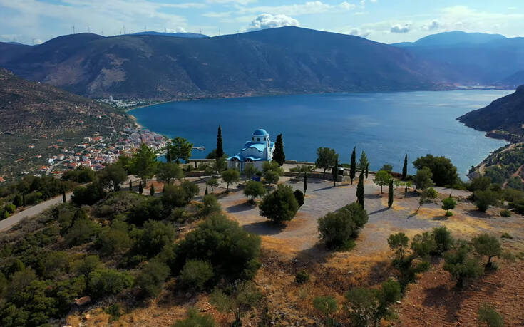 Η… θαλασσινή πλευρά του Παρνασσού