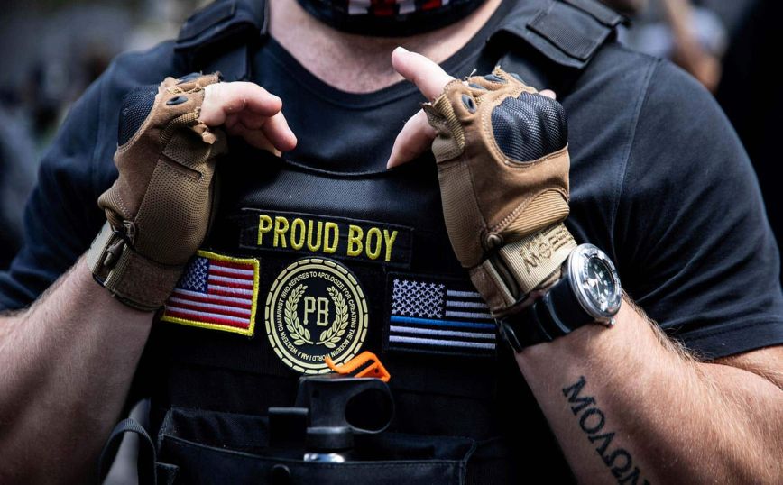 Η βουλή του Καναδά θέλει να χαρακτηριστεί η «Proud Boys» τρομοκρατική οργάνωση