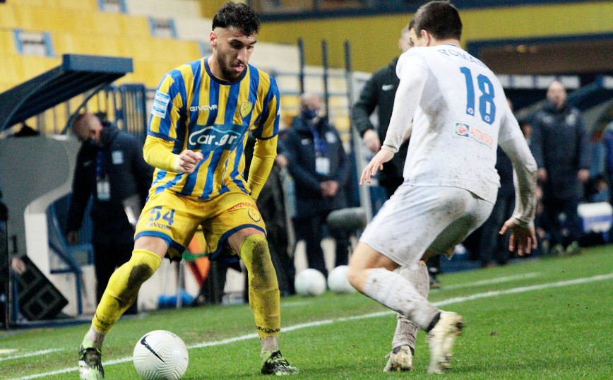 Πέντε δοκάρια και τελικά 0-0 στο Παναιτωλικός – Λαμία