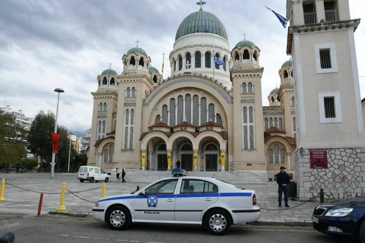 Θεοφάνια: Το σχέδιο της αστυνομίας για τις εκκλησίες – «Δεν θέλουμε να έρθουμε σε αντιπαράθεση με τους πολίτες»