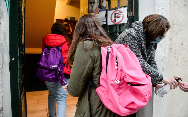 Προς άνοιγμα την 1η Φεβρουαρίου Γυμνάσια και Λύκεια &#8211; «Φρένο» στο άνοιγμα δραστηριοτήτων βάζει η κυβέρνηση