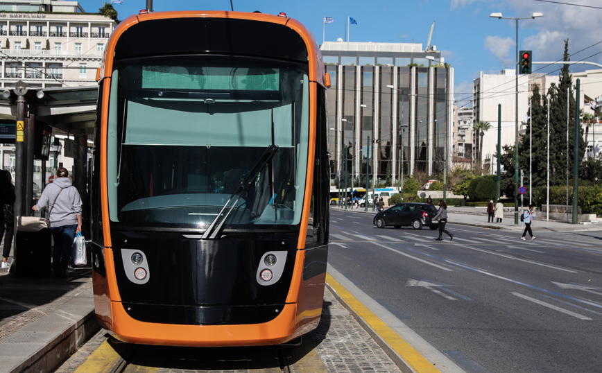 Νέα στάση του Τραμ στην «καρδιά» της Βασιλίσσης Όλγας &#8211; Η κυκλοφορία διεξάγεται ξανά σε όλη τη Γραμμή Πικροδάφνη &#8211; Σύνταγμα