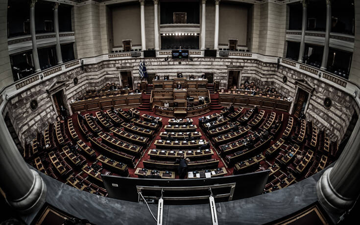 Κόντρα στη βουλή για τις αγωγές Τσίπρα κατά δημοσιογράφων