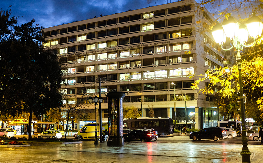 Απάντηση υπουργείου Οικονομικών σε Αχτσιόγλου: Τρανταχτές ανακρίβειες στη δήλωσή της