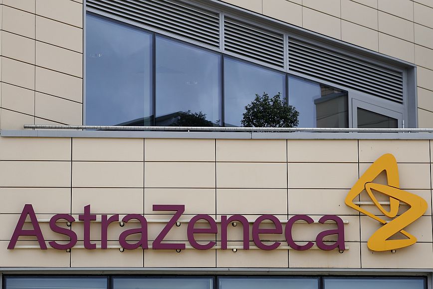 Το κοκτέιλ μονοκλωνικών αντισωμάτων της AstraZeneca και η συμφωνία με τις ΗΠΑ για 700.000 δόσεις