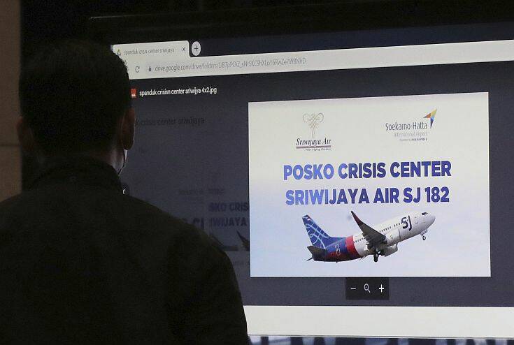 Ινδονησία: Boeing 737-500 συνετρίβη στα θάλασσα μετά την απογείωσή του από την Τζακάρτα