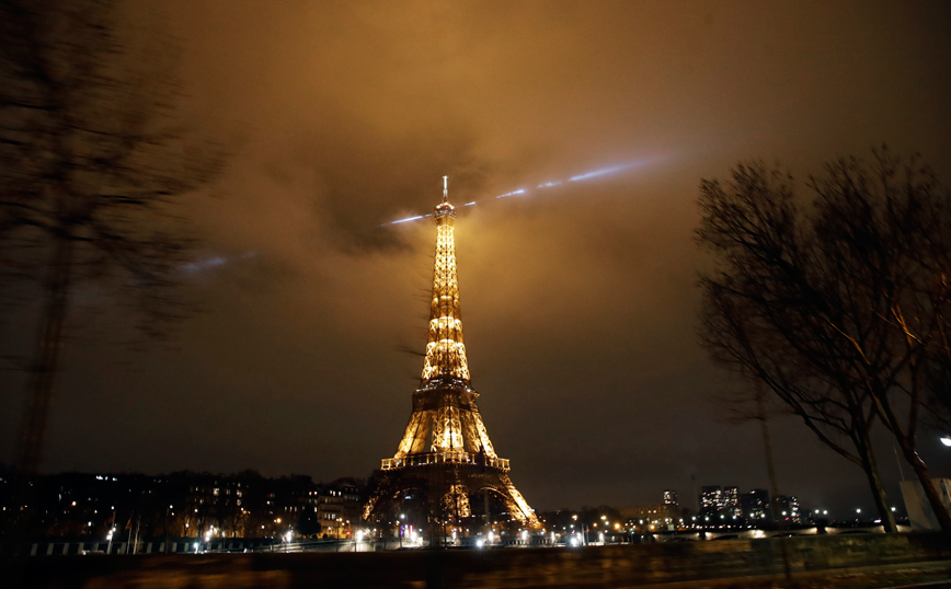 Αντιμέτωπη με νέο lockdown η Γαλλία αν δεν αποδώσει η απαγόρευση κυκλοφορίας