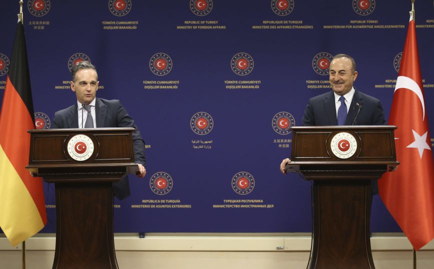 Μάας: «Παράθυρο» για διπλωματική λύση οι διερευνητικές Ελλάδας – Τουρκίας