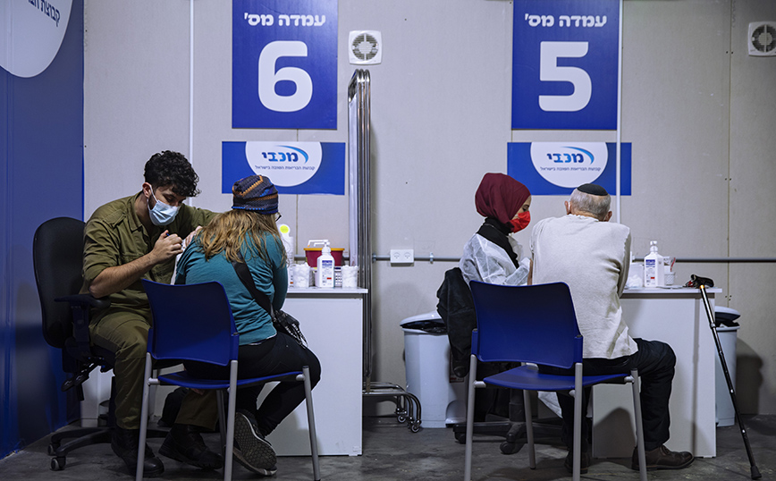 Υγειονομικός επικεφαλής Ισραήλ για εμβόλιο Pfizer: Λιγότερο αποτελεσματική η πρώτη δόση απ’ ό,τι περιμέναμε