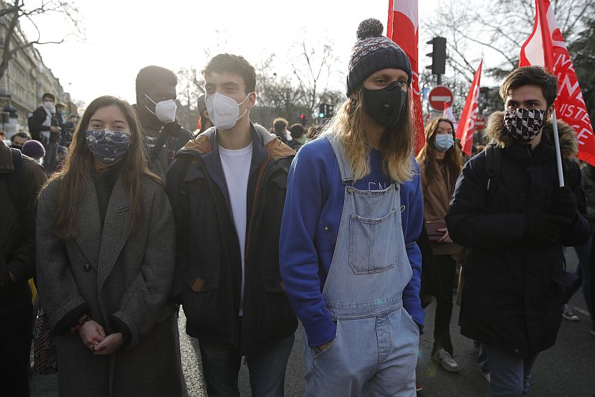 Τρίτο lockdown στη Γαλλία εισηγείται ο επικεφαλής σύμβουλος της κυβέρνησης για την πανδημία