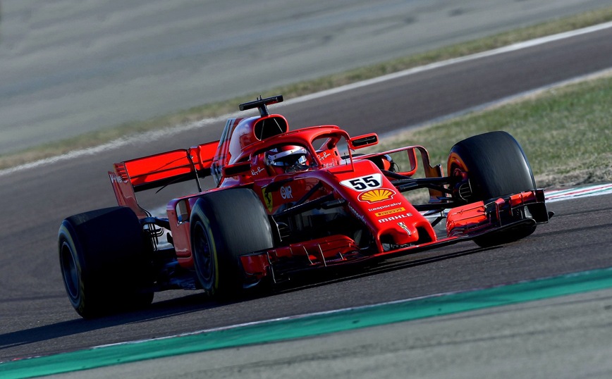 Νέα εποχή στη Ferrari: Οι πρώτες&#8230; βόλτες του Σάινθ με το κόκκινο μονοθέσιο
