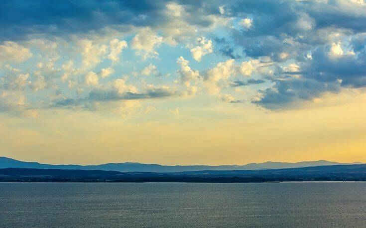 Λίμνη Βόλβη: Ένα μέρος απείρου κάλλους που σε μαγεύει από το πρώτο λεπτό που θα βρεθείς εκεί