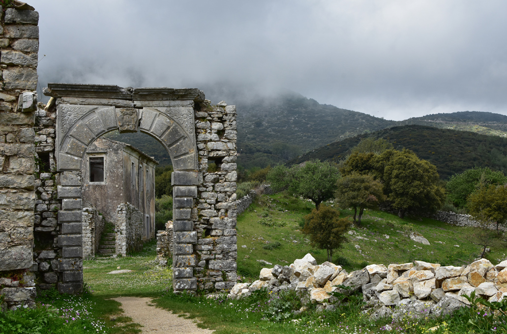 Ένα χωριό &#8211; φάντασμα στο ορεινό τμήμα της Κέρκυρας