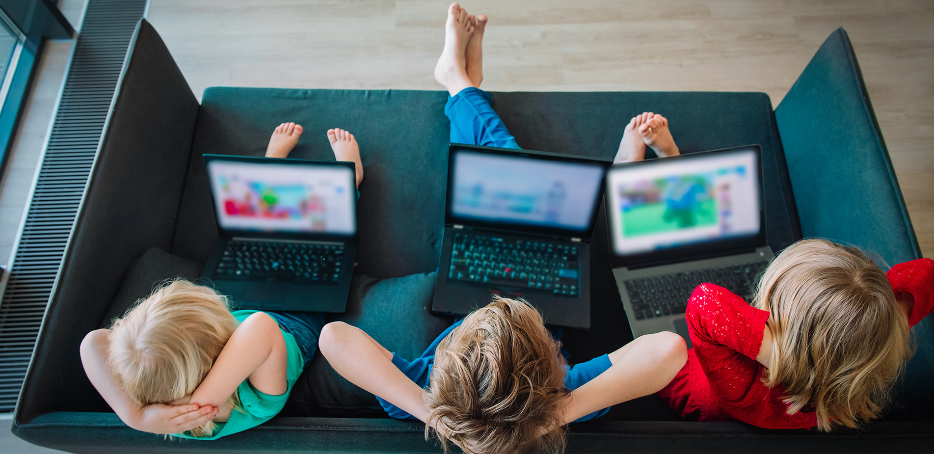 Πώς μεγαλώνεις παιδιά στην ψηφιακή εποχή: Πρακτικές συμβουλές για το ίντερνετ και τις φορητές συσκευές