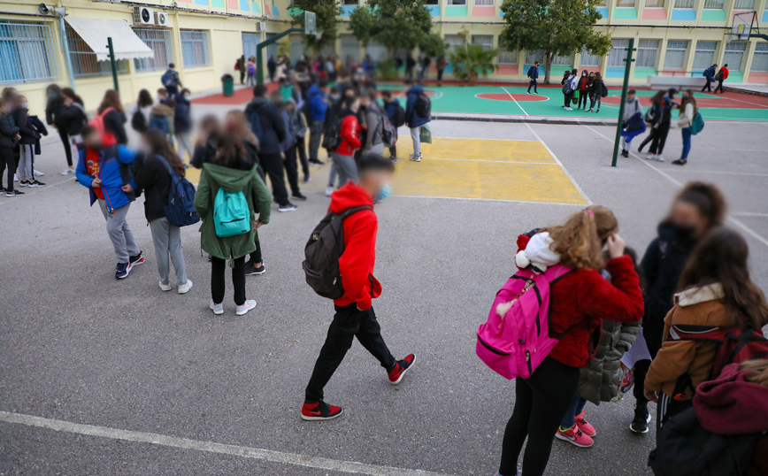 Σχολεία: Κορυφώνεται η αγωνία για το πρώτο κουδούνι την Δευτέρα